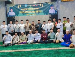 Kapolsek Cisauk bersama 3 Pilar Laksanakan Giat Tarawih Keliling di Masjid Nurul Huda