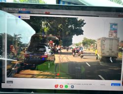 Patroli ETLE Mobile Sat Lantas Polres Tangerang Selatan Membantu Ciptakan Keamanan dan Ketertiban