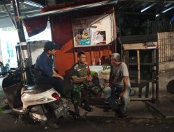 Awasi Semua Tamu Yang Datang, Pesan Babinsa Koramil 05/KJ Saat Sambang Siskamling Wilayah