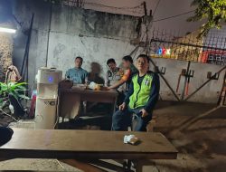 Tetap Perketat Keamanan Lingkungan, Babinsa Koramil 05/KJ Lakukan Siskamling Wilayah