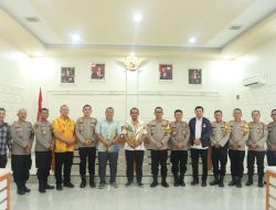 Team Asistensi Zona integeritas ( ZI ) Mabes PolriMelaksanakan Penilaian Dan Pemeriksaan Manajemen Sumber daya Manusia .