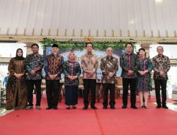 Hadiri Syawalan Pemkab Sleman, Gubernur DIY Dorong Kabupaten dan Kota Berkomitmen Mengurangi Kemiskinan