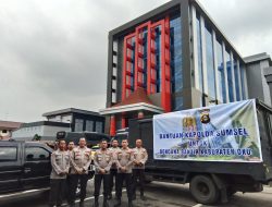 Kapolda Sumsel Kirimkan Bantuan Sembako Bagi Masyarakat Korban Banjir OKU