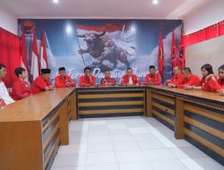 Kembalikan Formulir Pendaftaran, Wakil Bupati Sleman Danang Maharsa Siap Mencalonkan Diri Menjadi Bupati Sleman.