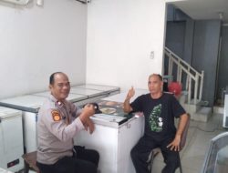 Bhabinkamtibmas Kelurahan Galur Aiptu Hasibuan Sambangi Warganya Berikan Himbauan Kamtibmas