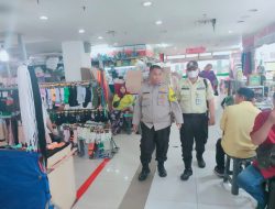 Aiptu Marzuki Sambang di Pasar Senen