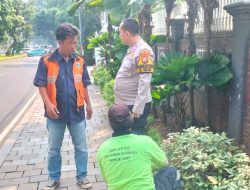 Aiptu Roby Berikan Himbauan Kamtibmas Kepada Petugas Kebersihan