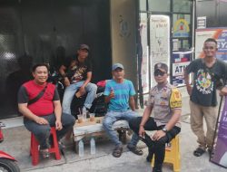Aipda Ikhwan Sambangi Warganya Untuk Menyampaikan Himbauan Kamtibmas