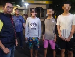 Polsek Johar Baru Jemput Anak-Anak Yang Tawuran di Rumahnya