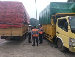 Satlantas Polres Lahat AKP.Muriyanto SH.MH. Terus Memberikan Penindakan Serta Mensosialisasikan Terhadap Sopir Angkutan ODOL.