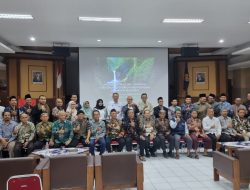 Dewan Pendidikan DIY, Menggelar Serasehan Nilai – nilai Pendidikan Khas Yogyakarta di Pondok Pesantren.
