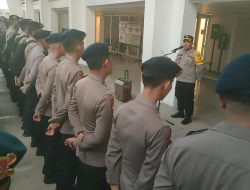 Kapolsek Metro Tanah Abang Pimpin Pengamanan Kegiatan pertandingan Sepak Bola Timnas Women Indonesia VS Singapura di Stadion Madya Senayan