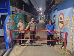 Kunjungi Poskamling RT 03 RW 02 Kelurahan Gelora
