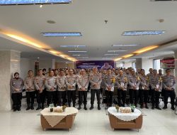 Dirbinmas Polda Metro Jaya Beri Penghargaan 14 Bhabinkamtibmas Terbaik