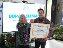 Peringatan Hari Anti Narkoba Internasional 2024, Bupati Sleman Mendapat Penghargaan dari BNNP DIY