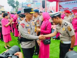 Terima Korps Raport Kenaikan Pangkat 855 Personel
