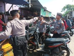 Unit Samapta Polsek Curug Lakukan Tugas Rutin Patroli Dialogis di Pasar Tradisional Curug Tangerang