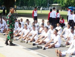 Sambut Hari Kemerdekaan ke-79, Badan Kesbangpol Sleman Latih 75 Siswa dan Siswi