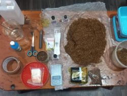 Satresnarkoba Polres Serang Gerebeg dan Ringkus Pelaku Pembuat Tembakau Sintetis