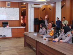 Ngariung Iman Ngariung Aman, Kapolres Bersama Personel Polwan Polres Serang