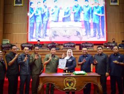 DPRD Musi Rawas Rapat Paripurna Penetapan Keputusan LKPJ Bupati Musi Rawas Tahun 2023