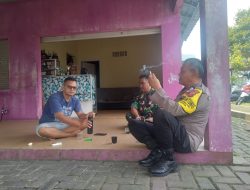 TNI POLRI Wilayaj Hukum Polsek Cisarua Laksanakan Patroli SambangWarga Binanaan Dalam Cipta Kondisi Wilyah Aman Kondusif
