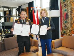 Kesepakatan Kerja Sama Tersebut Mencakup Bidang Pengembangan Kapasitas Dan Penguatan Hubungan Polri Dan Kepolisian Belanda Yang Telah Terjalin Selama ini.