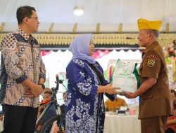 Menjelang HUT RI ke-79, Pemkab Sleman Serahkan Bantuan Tali Asih Kepada Pejuang Veteran dan Anak Yatim.