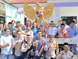 Kapolsek Panongan Bersama Muspika Resmikan Tugu Burung Garuda Dalam Rangka Pengembangan Kampung Moderasi Beragama