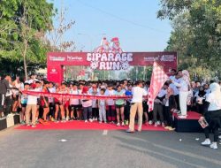 Komisi Pemilihan Umum (KPU) Karawang bersama Persatuan Atletik Seluruh Indonesia (PASI) mengadakan acara Ciparage Run Karawang