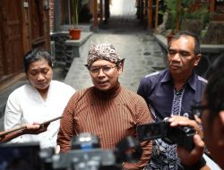 Ajak Puluhan Wartawan Ngopi Bareng, Pjs Bupati Sleman Bercerita Tentang Pembangunan di Sleman Selama 2024