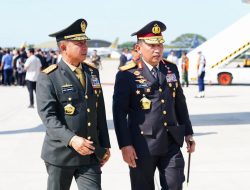Panglima TNI Hadiri Acara Pelepasan Presiden ke-7 Jokowi dan Penyambutan Presiden Terpilih Prabowo Subianto