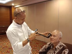 Prof.dr.M.Bayu Sasongko, Launching Fundus Camera Portabel Berbasis Smartphone Ret – InnoQ