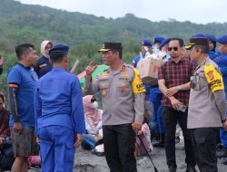 Tinjau Pos Pantau Polairud di Pantai Parangtritis, Kapolda DIY Pengaman Kawasan Wisata Menjadi Salah Satu Prioritas