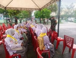 Babinsa Koramil 03/Mandau Sosialisasikan Pancasila kepada Siswa SMA Negeri 1 Mandau