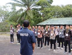 Humas Polres Melawi Sosialisasikan Bijak Bermedia Sosial Kepada Casis