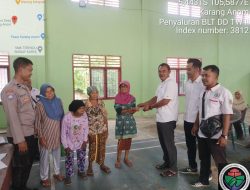 Jelang Hari Raya Idhul Fitri: Kades Karang Anom Salurkan Insentif Dan Bantuan BLT