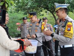 Kapolresta Banyuwangi Tinjau Tempat Wisata, Sapa Wisatawan dengan Humanis dan Penuh Keakraban.