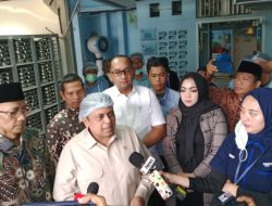 Sekjen Rekat Indonesia Heikal Safar Dampingi Kepala BPJPH Kunjungan Ke Dapur BGN Dan SDN 06 Serta 07 Di Pulo Gebang, Jakarta Timur