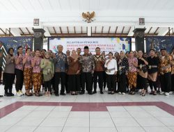 Lantik Pengurus Asosiasi Instruktur Senam BALY, Bupati Harda Kiswaya Dorong Asosiasi Memberi Edukasi Pola Hidup Sehat Melalui Olahraga