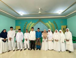 Tepuk Tepung Tawar Calon Jemaah Haji Desa Bantan Air Tahun 2025, Menjunjung Tinggi Adat Melayu