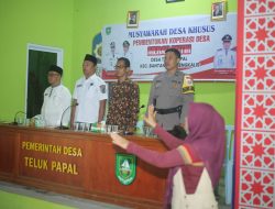 Pemdes Teluk Papal Gema-kan Lagu Indonesia Raya Sambut Pembentukan Koperasi Merah Putih