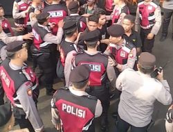 Puluhan Mahasiswa UMJ Ditangkap dan Dikriminalisasi Saat Aksi Tuntut Pemakzulan Gibran, Penegakan Hukum Dipertanyakan