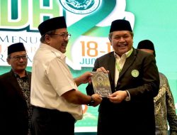 Majelis Ulama Indonesia Propinsi DKI Jakarta. MUKERDA 2 Merawat Ummat Menuju Kota Global Jakarta Penuh Rahmat