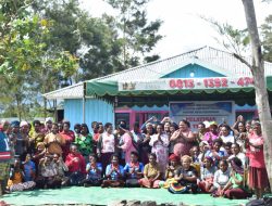 Yayasan Misi Tabur Tuai Latih 5 Distrik Tolikara Kelola Ternak Babi secara Modern