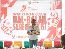 Menjelang Hari Bhayangkara Ke -79, Polda DIY dan Perwakilan Wartawan Main Bal – Balan Bareng