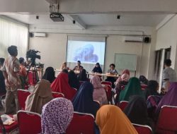 Yani Fathurahman, Kami Perihatin Melihat Anak – Anak dan Orang Tua Sekarang Gemar Membacanya Kurang