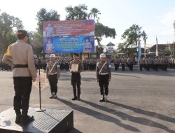 ‎Polres Loteng Gelar Upacara PTDH dan Pemberian Penghargaan Bagi Personel Berprestasi.