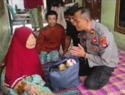Kapolsek Jonggat Berikan Santunan Sembako Kepada Lansia Kurang Mampu