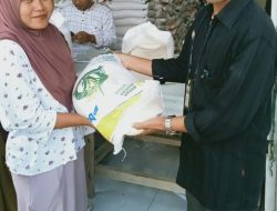 TKSK Kecamatan Praya Laksanakan Monitoring Pendistribusian Bantuan Pangan Beras